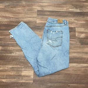 American Eagle Curvy Mom Jeans Size 12R